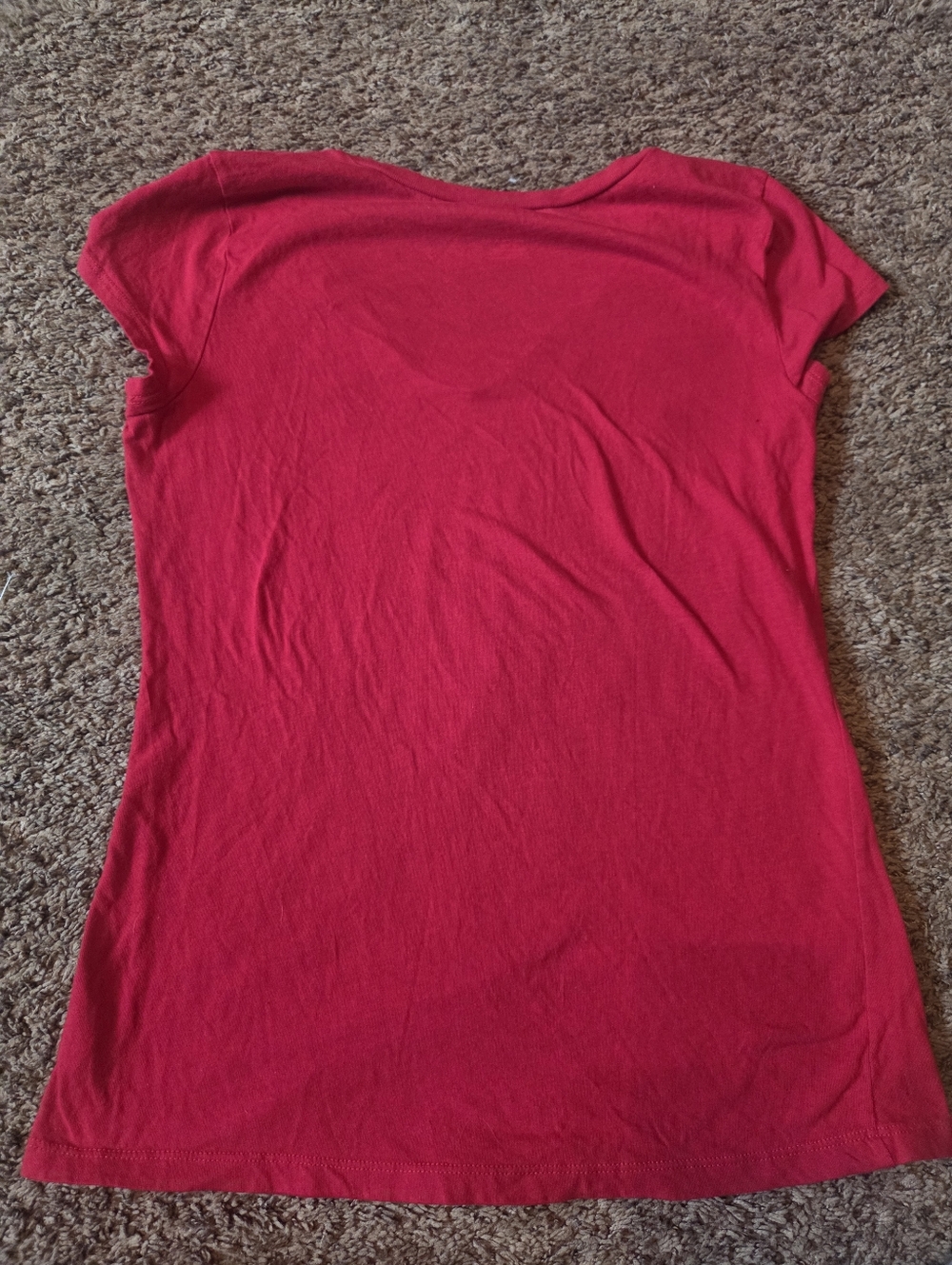 2010 Betty Boop Red Graphic V-Neck Tee - Picture 3 of 5